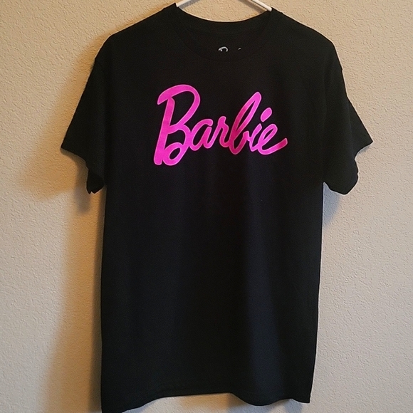 Barbie Classic Pink Logo T- shirt sizeM - Picture 1 of 4